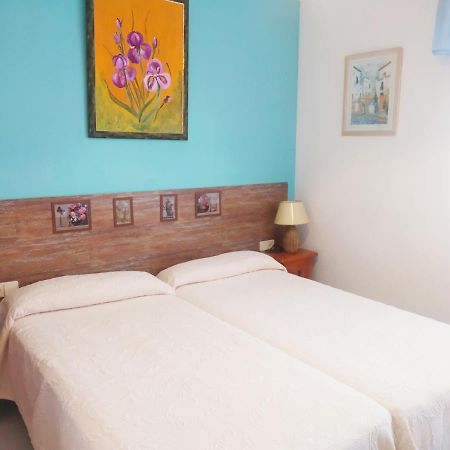 Apartamentos Esmeralda 2 Calpe Kültér fotó